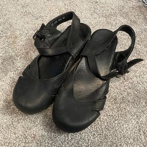 Black Summer Dansko Sandals